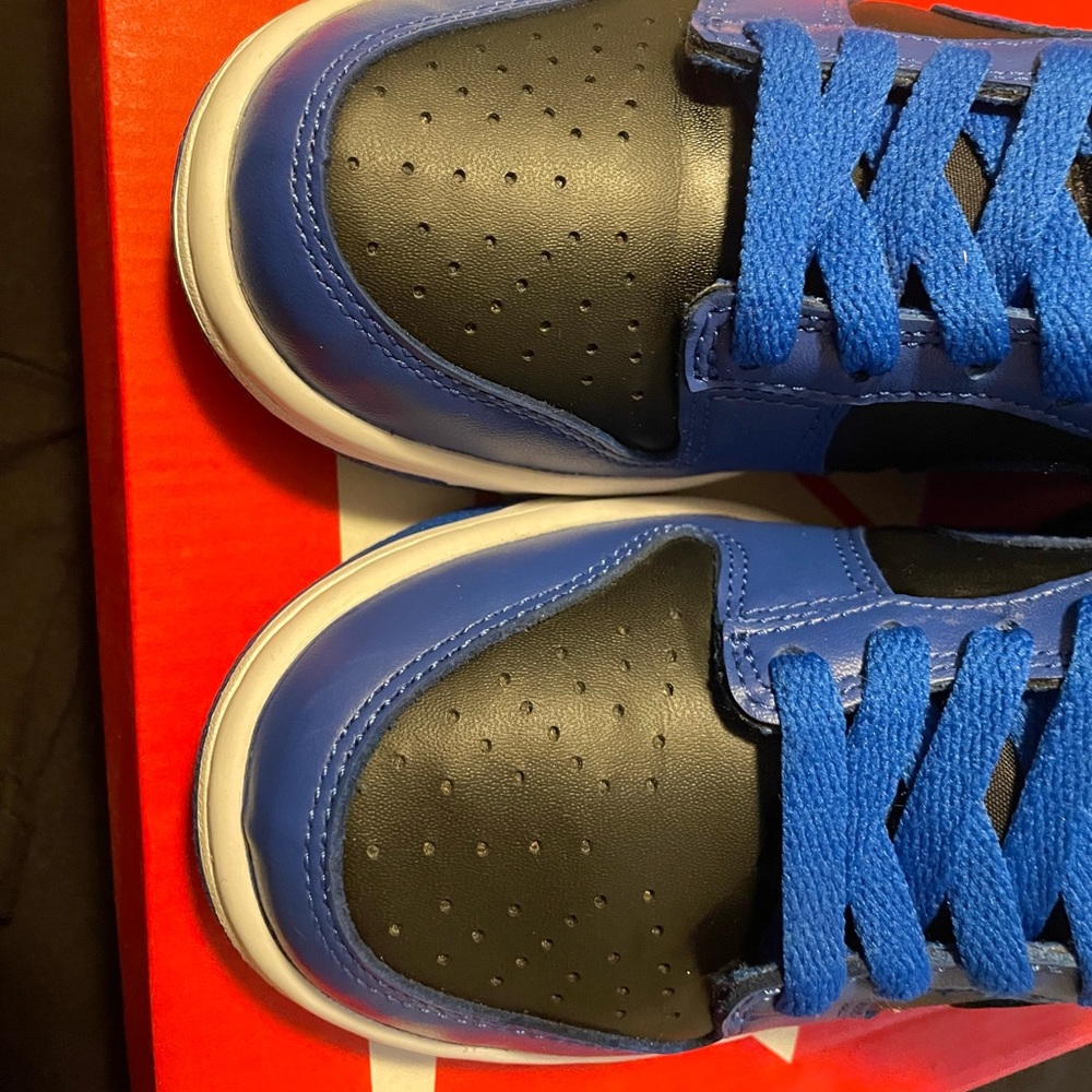 dunk low hyper cobalt
